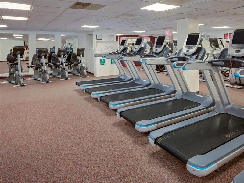 Westford Regency Inn & Conference Center Екстер'єр фото