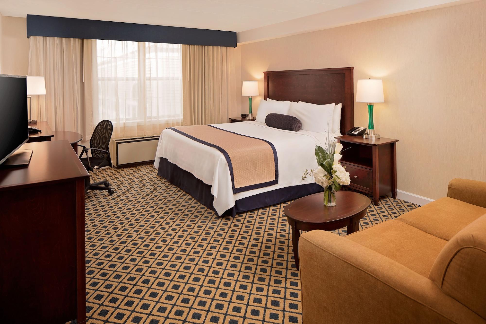 Westford Regency Inn & Conference Center Екстер'єр фото